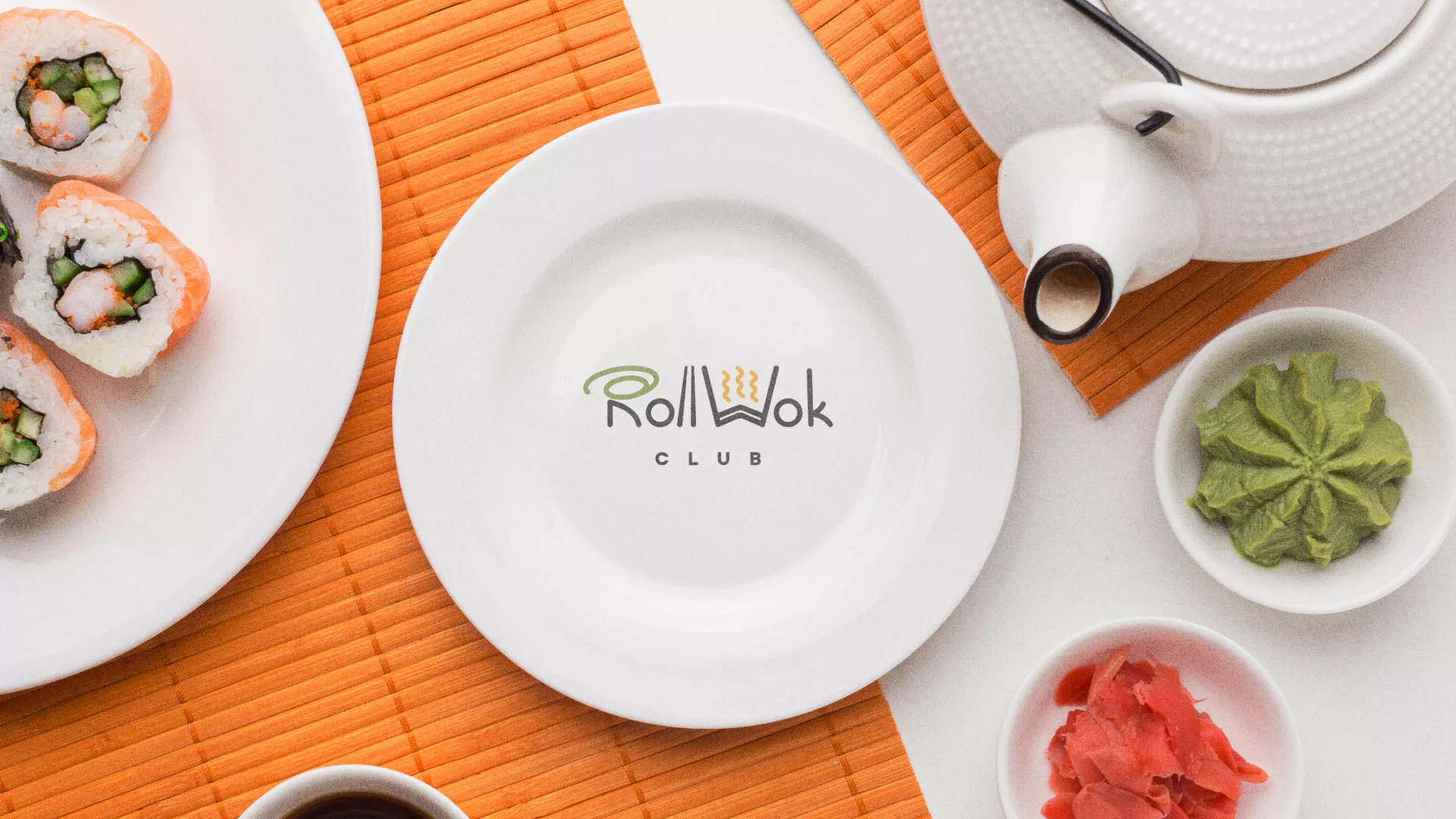 Разработка логотипа и фирменного стиля в Кировграде для суши-бара «Roll Wok Club» Разработка логотипа и фирменного стиля в Кировграде для суши-бара «Roll Wok Club»